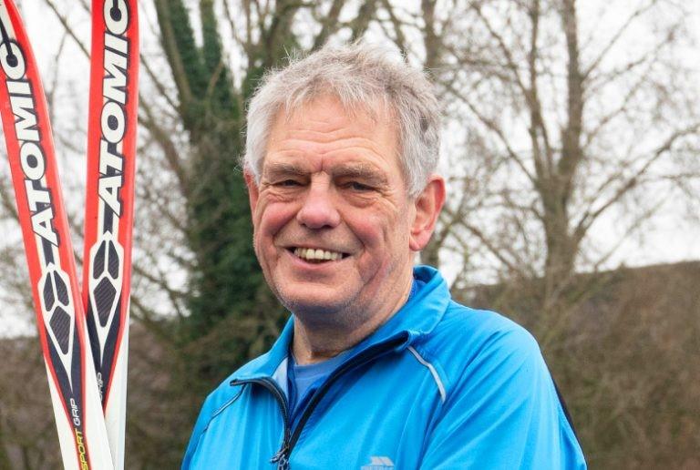 Jos van der Borgt geeft trail running training.